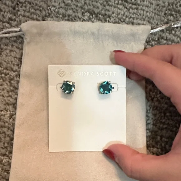 Kate spade blue stud earrings - Picture 1 of 3